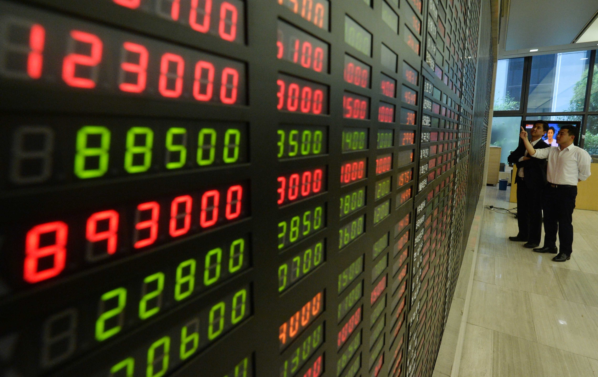 에너토크 숨고르기후 급락 전환... 외국인 매수우위, 기관 매도우위 < 핫이슈 < 뉴스 < 기사본문 - 핀포인트뉴스