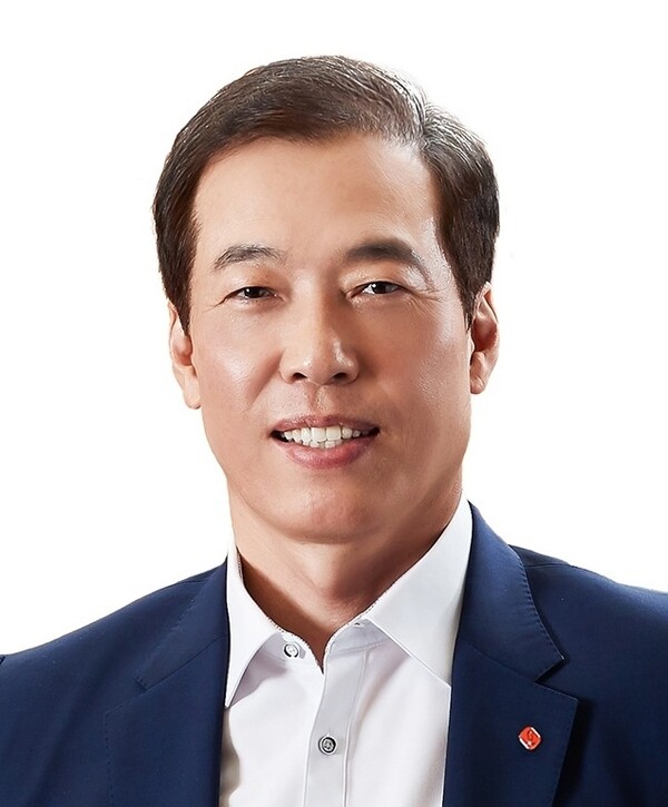 이완신 전 호텔롯데 총괄대표. ©호텔롯데