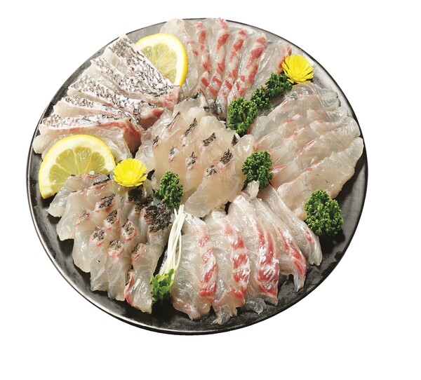 대물 참돔 모둠회. (사진=이마트)