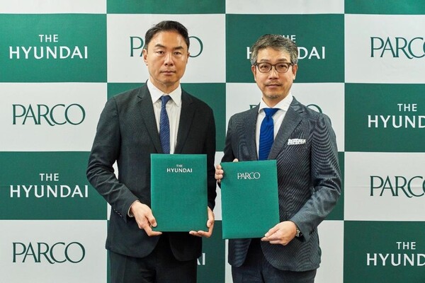 정지영 현대백화점 사장(사진 왼쪽)과 카와세 켄지 파르코 사장. [사진=현대백화점 제공]