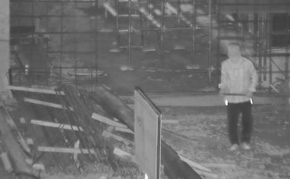 공사장 철근 절도 범행 모습. 울주군 CCTV 통합관제센터 제공. 