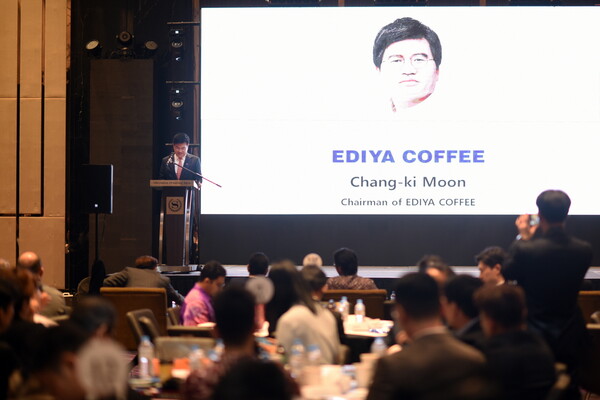 사진=이디야커피