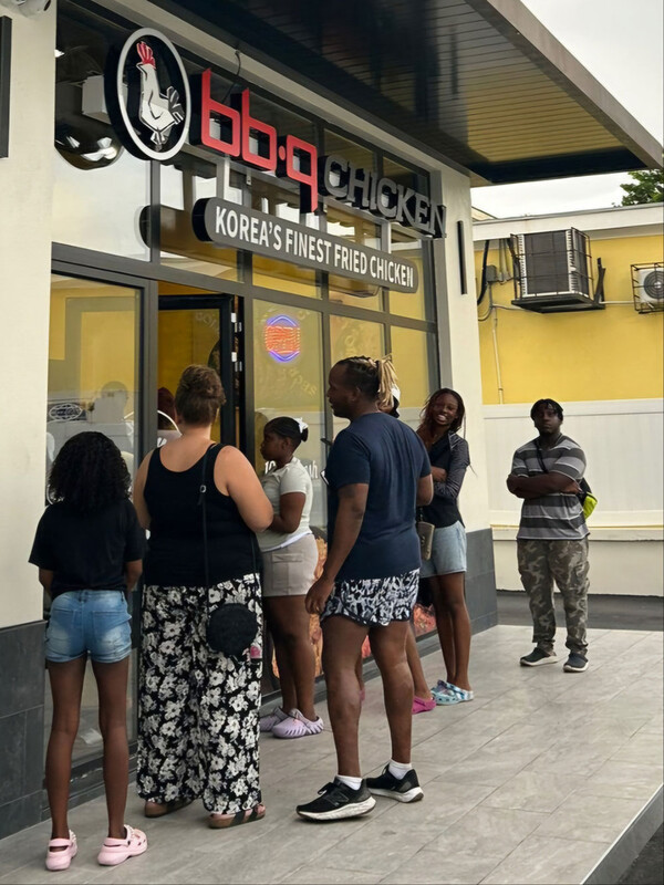 사진=제너시스BBQ