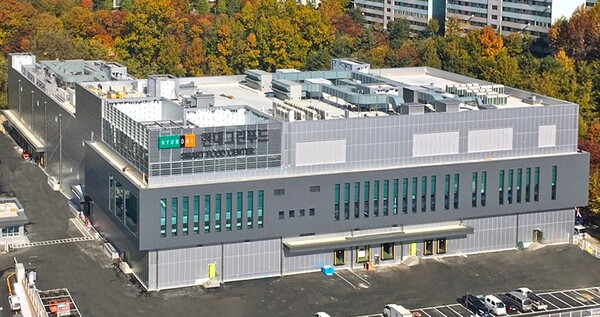 현대그린푸드 스마트 푸드센터 전경.(사진=현대백화점그룹)