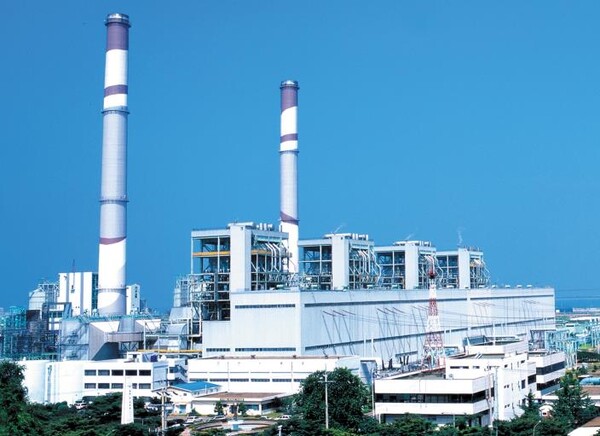 평택 기력발전 전경. 한국서부발전 제공.