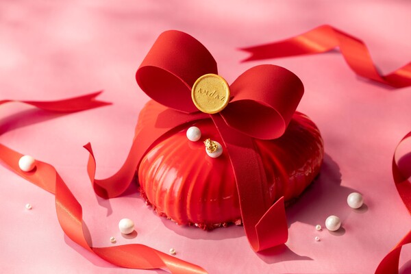 아츠(A’+Z) ‘로망스’ 케이크 (사진=안다즈 서울 강남)