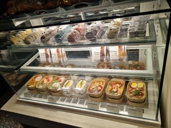 젤라떼리아 띠아모 메뉴들. 사진=카페띠아모