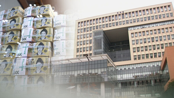 지난해 국세 수입이 크게 줄면서 나라 살림에 100조원이 넘는 적자가 났다.  사진=연합뉴스