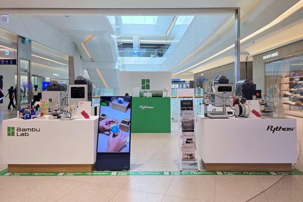 롯데백화점 타임빌라스 수원 2층에서 진행 중인 3D프린터 팝업스토어 '퍼스널 메이커스 스페이스' 전경. (사진=롯데백화점)