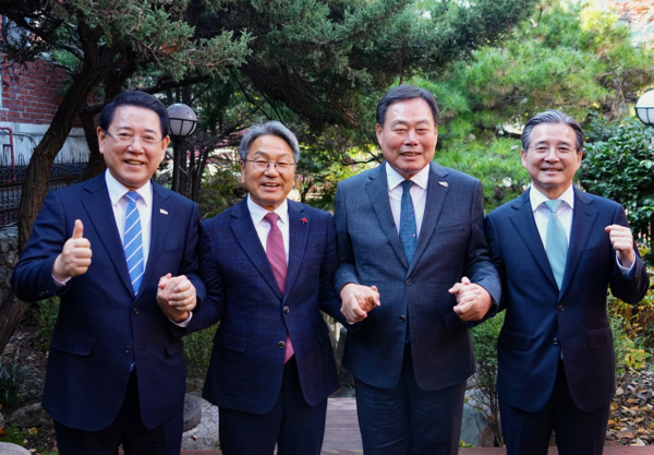 4자 사전협의에 참석한 김영록 전남지사, 강기정 광주시장, 김산 무안군수, 김용범 대통령실 정책실장. 무안군 제공. 